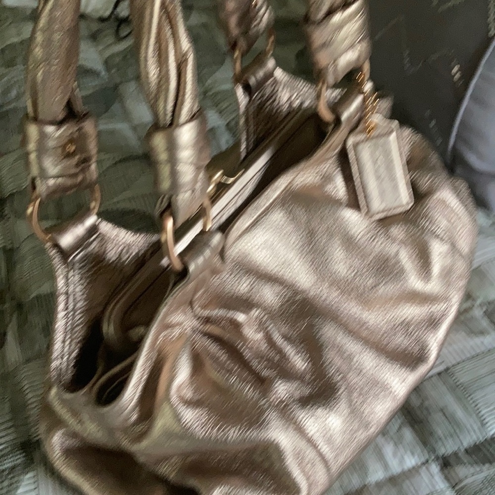 handbag - Picture 3 of 5